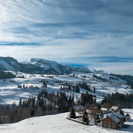 فندق Toggenburg 3*